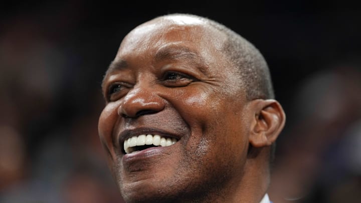 Apr 3, 2024; Phoenix, Arizona, USA; Basketball Hall of Fame player Isiah Thomas looks on during the second half of the game between the Phoenix Suns and the Cleveland Cavaliers at Footprint Center. Mandatory Credit: Joe Camporeale-Imagn Images Apr 3, 2024; Phoenix, Arizona, USA; Basketball Hall of Fame player Isiah Thomas looks on during the second half of the game between the Phoenix Suns and the Cleveland Cavaliers at Footprint Center. Mandatory Credit: Joe Camporeale-Imagn Images