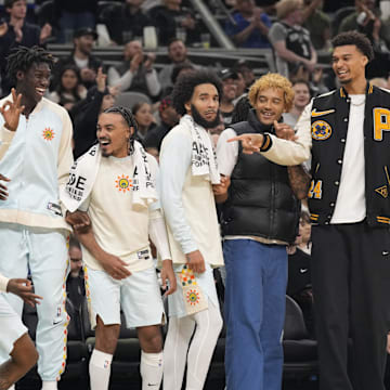 Nov 21, 2024; San Antonio, Texas, USA; San Antonio Spurs react on the bench during the second half against the Utah Jazz at Frost Bank Center. Mandatory Credit: Scott Wachter-Imagn Images