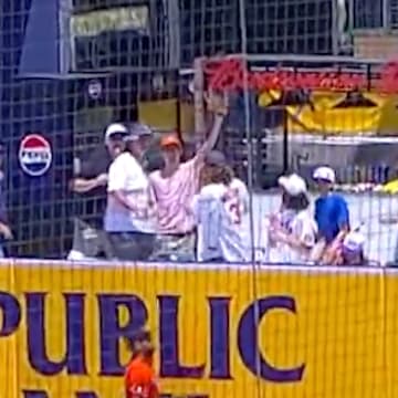 Rays fan comes down with two home run balls in the same inning.