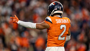 Indianapolis Colts v Denver Broncos
