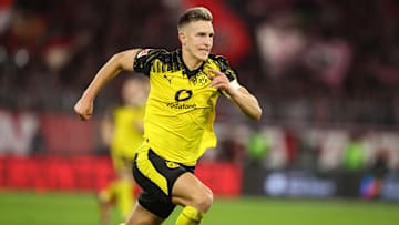 FC Bayern München v Borussia Dortmund - Bundesliga