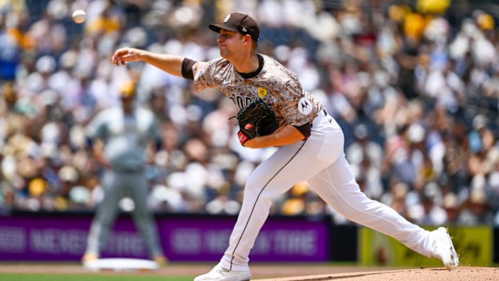 Milwaukee Brewers v San Diego Padres