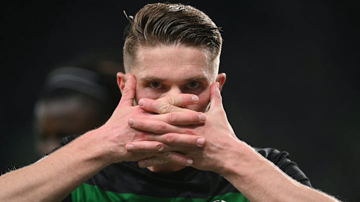 Viktor Gyökeres devrait quitter le Sporting Clube de Portugal. Viktor Gyökeres devrait quitter le Sporting Clube de Portugal.