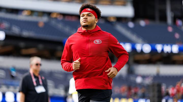 San Francisco 49ers v Los Angeles Rams
