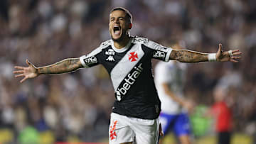 Coutinho é um dos jogadores que pode ser recuperado por Diniz