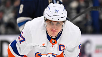 New York Islanders v Columbus Blue Jackets