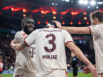 Droht dem FC Bayern der Abgang zweier Innenverteidiger?