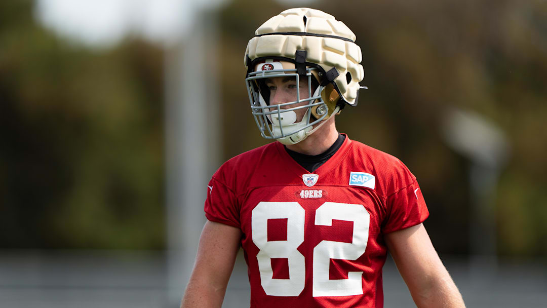 Jul 29, 2022; Santa Clara, CA, USA;  San Francisco 49ers tight end Ross Dwelley (82) during training camp at the SAP Performance Facility near Levi Stadium. Mandatory Credit: Stan Szeto-Imagn Images