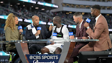 Mar 20, 2025; Inglewood, California, USA; Panama forward Cecilio Waterman (18) talks with Thierry Henry after he gave him his autographed jersey following their win over the United States of America in a Concacaf Nations League semifinal match at SoFi Stadium. Mandatory Credit: Jayne Kamin-Oncea-Imagn Images