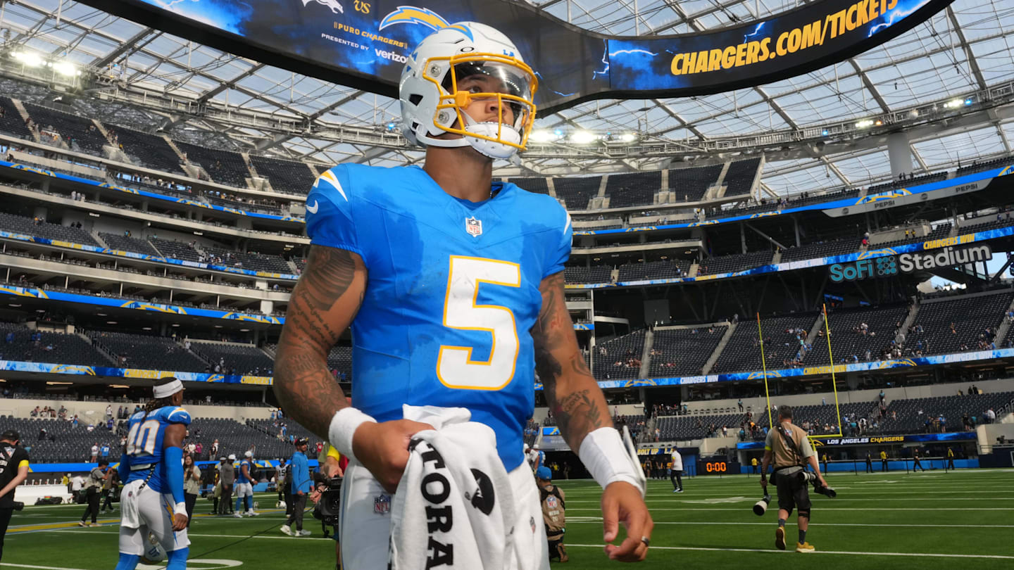 Chargers Start Trey Lance in Preseason Finale vs 49ers