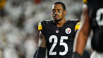 Pittsburgh Steelers safety DeShon Elliott