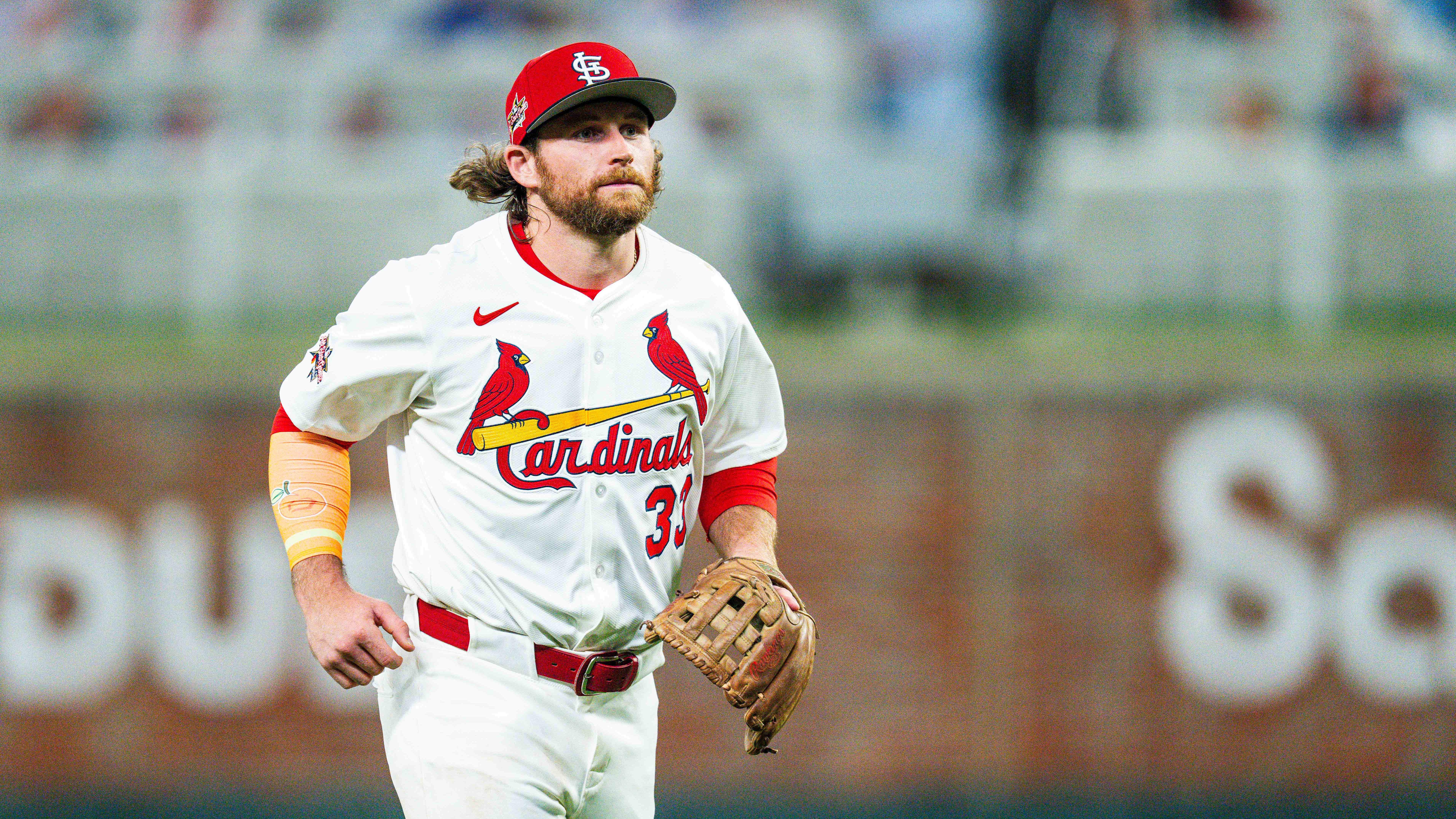 Tin đồn về Mariners: Cardinals đang mặc cả quyết liệt để tìm người thay thế Jorge Polanco.