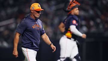 Mar 8, 2025; West Palm Beach, Florida, USA;  Houston Astros manager Joe Espada (19) makes a pitching change in the third inning against the New York Yankees.