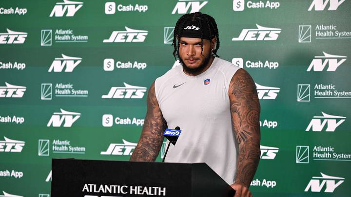 NY Jets defensive end Jermaine Johnson