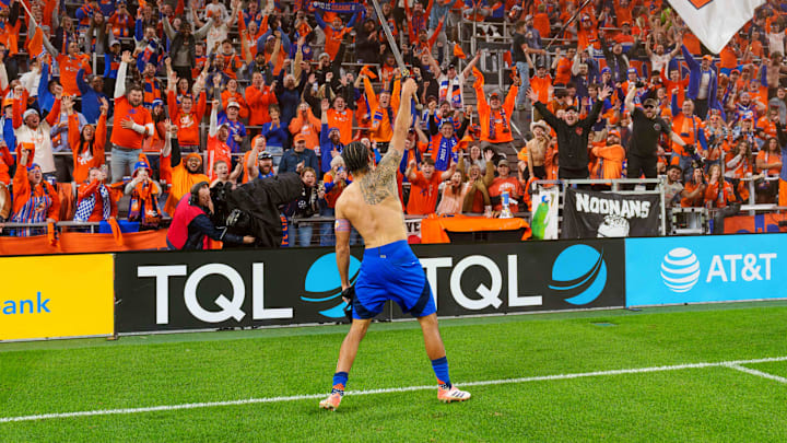FC Cincinnati v Columbus Crew - 2025 MLS Cup Playoffs