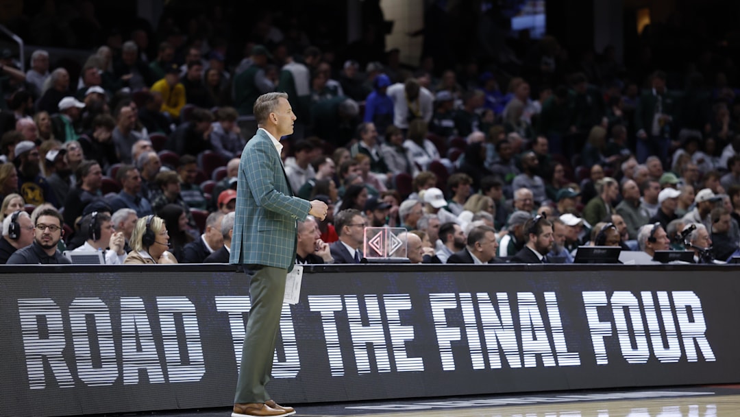 Mar 23, 2025; Cleveland, OH, USA; Alabama Crimson Tide head coach Nate Oats reacts in the second half against the St. Mary's Gaels during the NCAA Tournament Second Round at Rocket Arena. Mandatory Credit: Rick Osentoski-Imagn Images