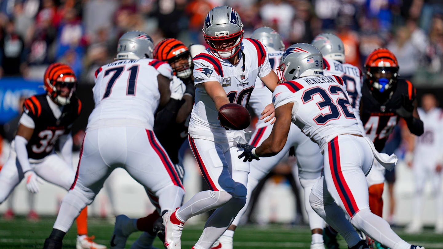 New England Patriots Overcome Early Cincinnati Bengals Lead to Extend