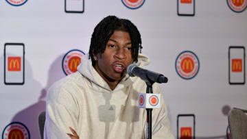 In way-too-early mock 2025 NBA Drafts, Syracuse basketball 5-star commit Donnie Freeman is forecast to go in the first round.