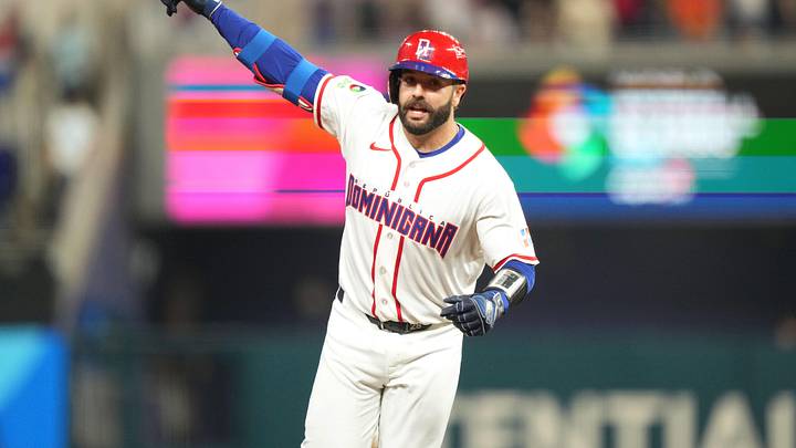 Mar 13, 2026; Miami, FL, United States; Dominican Republic catcher Austin Wells (28) rounds the bases after hitting a walk-off home run in the seventh inning against Korea during a quarterfinal game of the 2026 World Baseball Classic at loanDepot Park. Mandatory Credit: Jim Rassol-Imagn Images