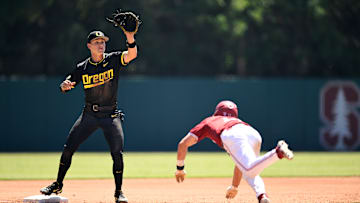 Oregon v Stanford