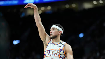 Phoenix Suns v Portland Trail Blazers