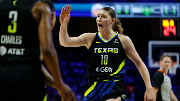 Los Angeles Sparks v Dallas Wings