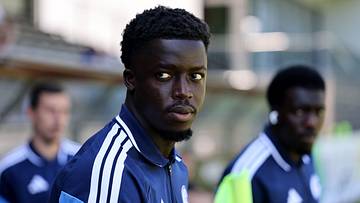 Christian Gomis wird den S04 leihweise verlassen Christian Gomis wird den S04 leihweise verlassen