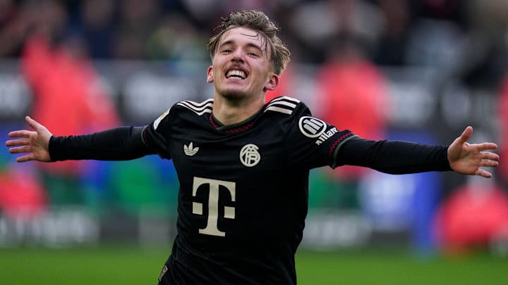Der FC Bayern München eilt von Sieg zu Sieg Der FC Bayern München eilt von Sieg zu Sieg
