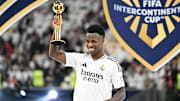 Vini Jr foi campeão do mundo e ainda levou dois prêmios: melhor em campo e craque do torneio