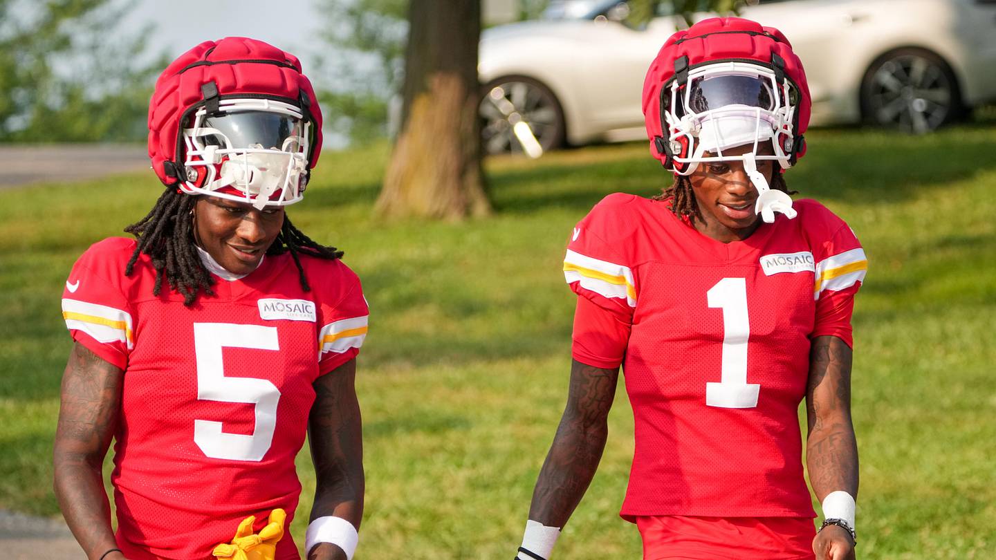 Injury Report: Hollywood Brown, Chris Jones, Several Others Not Practicing Sunday
