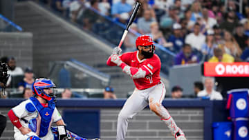 Los Angeles Angels v Toronto Blue Jays
