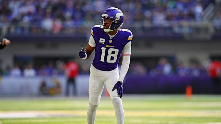 Jefferson hasn‘t been as productive as in years‘ past, but he made it clear that he has his quarterback‘s back. 