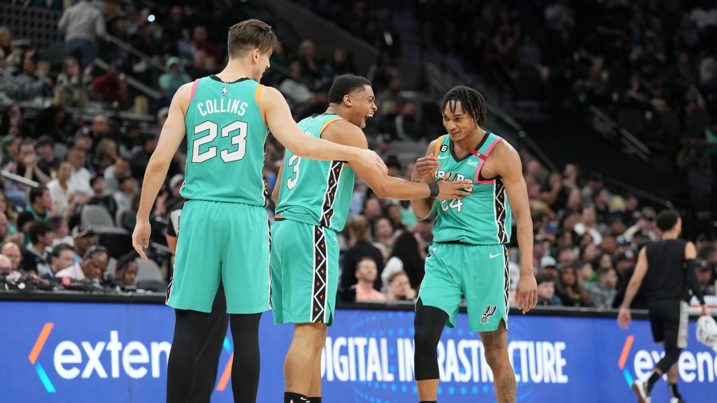 Spurs sacrifice depth to land a star in tempting blockbuster 4-way proposal