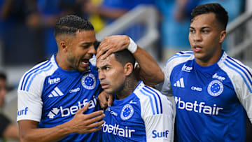 Unión Santa Fe x Cruzeiro duelam pela Sul-Americana