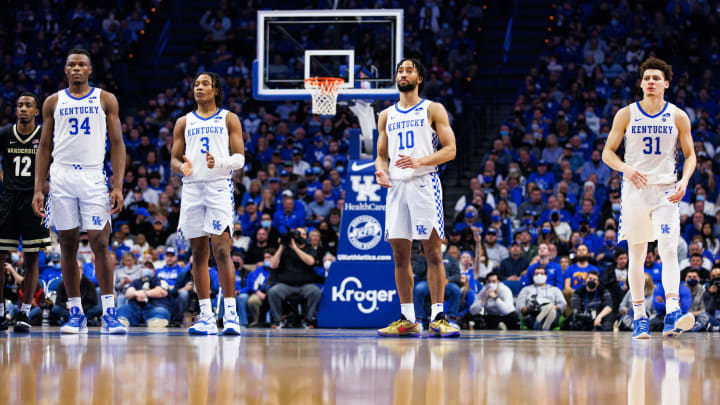 The Kentucky Wildcats are one of the best teams in the nation but many consider them underdogs tonight against unranked Alabama. 