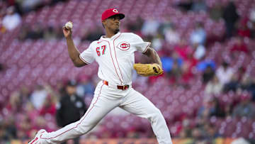 May 4, 2025; Cincinnati, Ohio, USA;  Cincinnati Reds pitcher Yosver Zulueta (67) throws against the Washington Nationals at Great American Ball Park. Mandatory Credit: Aaron Doster-Imagn Images