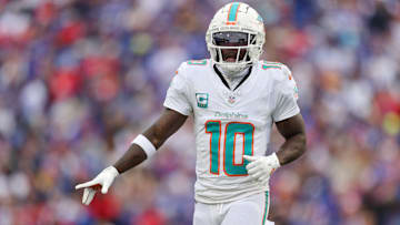 Miami Dolphins v Buffalo Bills