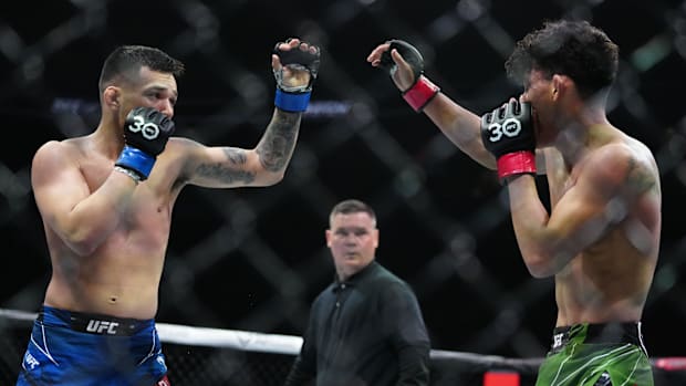 UFC: Christian Rodriguez vs. Raul Rosas Jr.