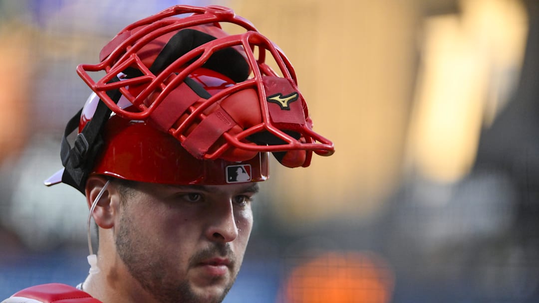 Sep 2, 2025; St. Louis, Missouri, USA;  St. Louis Cardinals catcher Jimmy Crooks (8) looks on as he walks off the field after the second inning against the Athletics at Busch Stadium. Mandatory Credit: Jeff Curry-Imagn Images