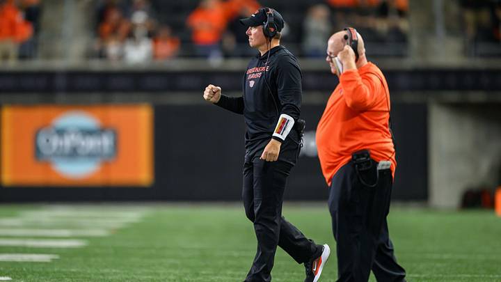 Sep 26, 2025; Corvallis, Oregon, USA; Oregon State Beavers head coach Trent Bray scoring a touchdown during the first half against the Houston Cougars at Reser Stadium. Mandatory Credit: Craig Strobeck-Imagn Images