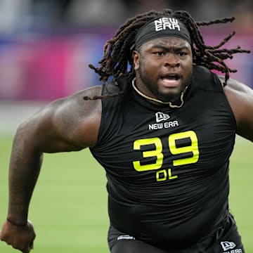 Indiana defensive lineman CJ West (DL39) participates in drills during the 2025 NFL Combine at Lucas Oil Stadium.