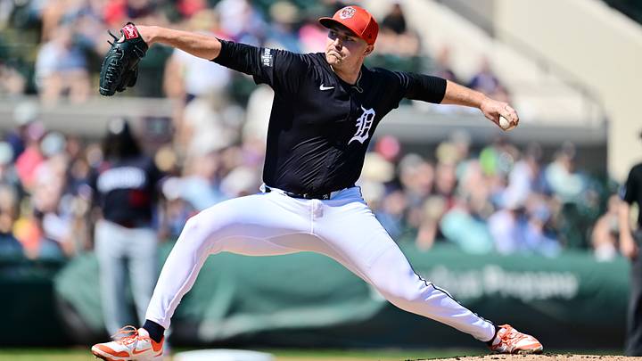 Minnesota Twins v Detroit Tigers