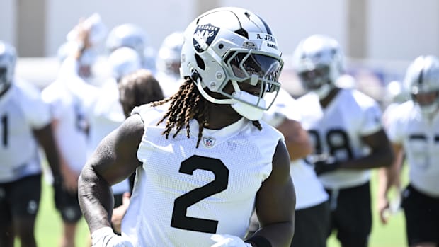 Las Vegas Raiders running back Ashton Jeanty performs a drill during minicamp at Intermountain Health Performance Center. Las Vegas Raiders running back Ashton Jeanty performs a drill during minicamp at Intermountain Health Performance Center.