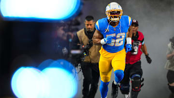 Denver Broncos v Los Angeles Chargers
