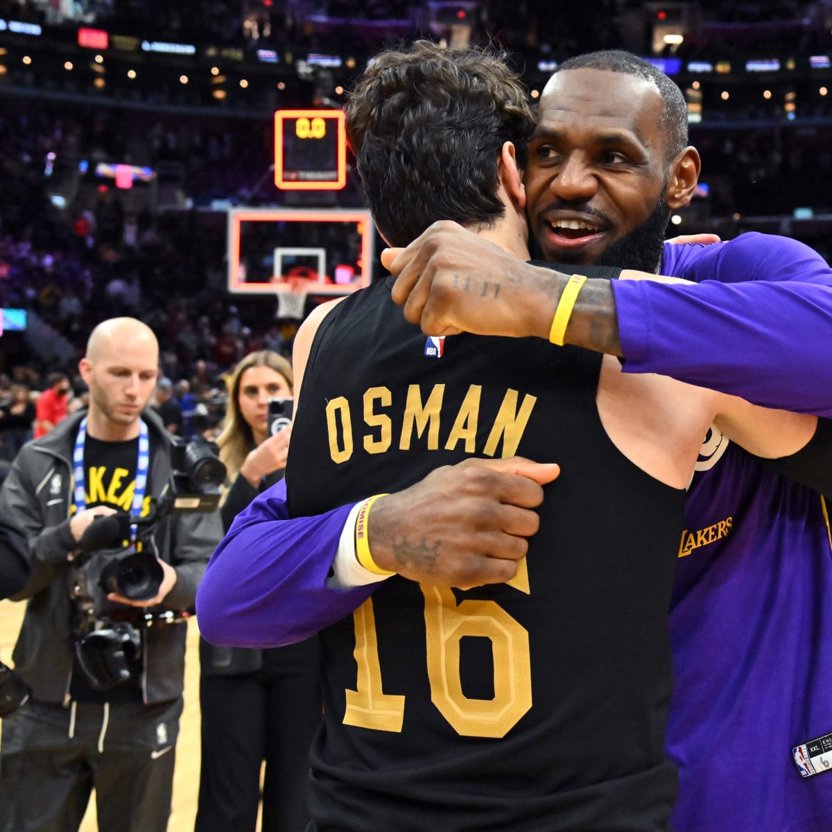 Lakers marked as ideal landing spot for free agent with LeBron James ties