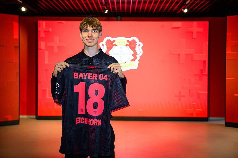Kennet Eichhorn of Bayer Leverkusen