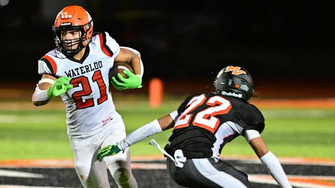 The Illinois high school football season begins on Thursday, August 20.
