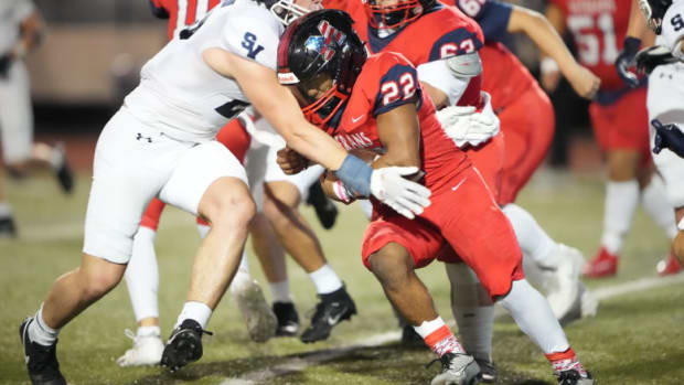 Brownsville Veterans Memorial fullback Alvin Trevillion rushes against Smithson Valley during the 5A Division I state semifin