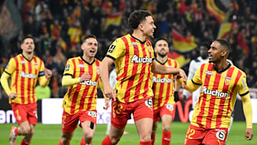 Lens reste sur une victoire au Vélodrome. 