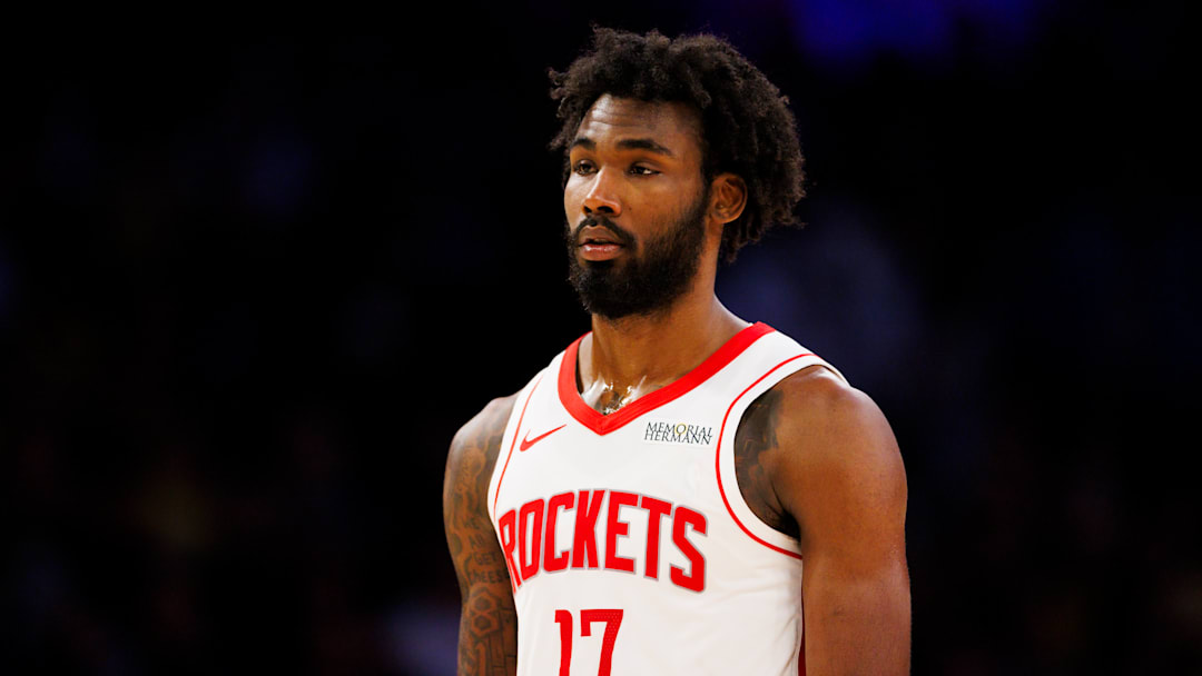 Houston Rockets v Los Angeles Lakers